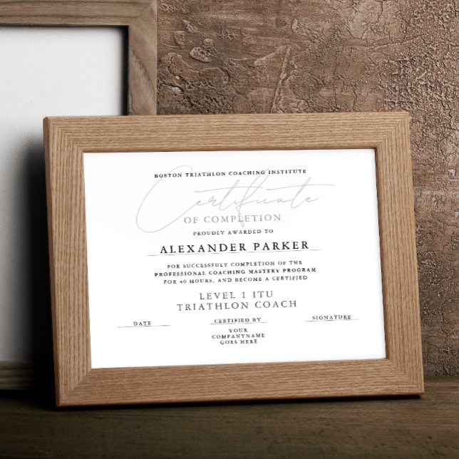 Simple Black And White Certificate Graduation (Creator Uploaded)