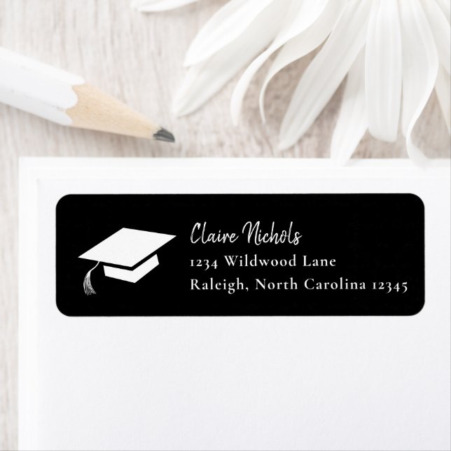 Simple Black and White Graduation Return Address (Insitu)