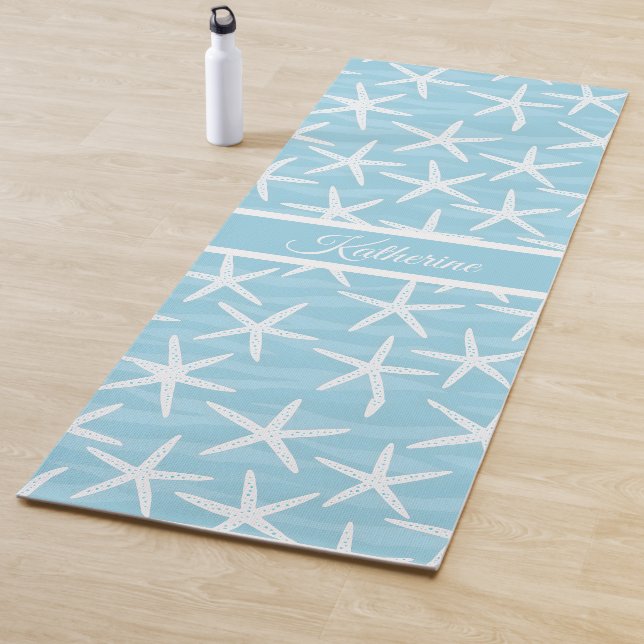 Simple Blue Starfish Pattern Coastal Script Name Yoga Mat (In Situ)