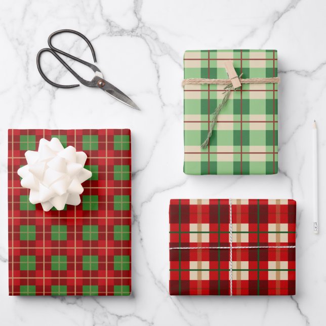 Simple Christmas Plaid Red And Green Chequered Wrapping Paper Sheet (Front)