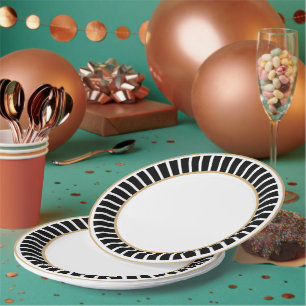 Simple   Classic   Elegant   Trendy Black & White Paper Plate