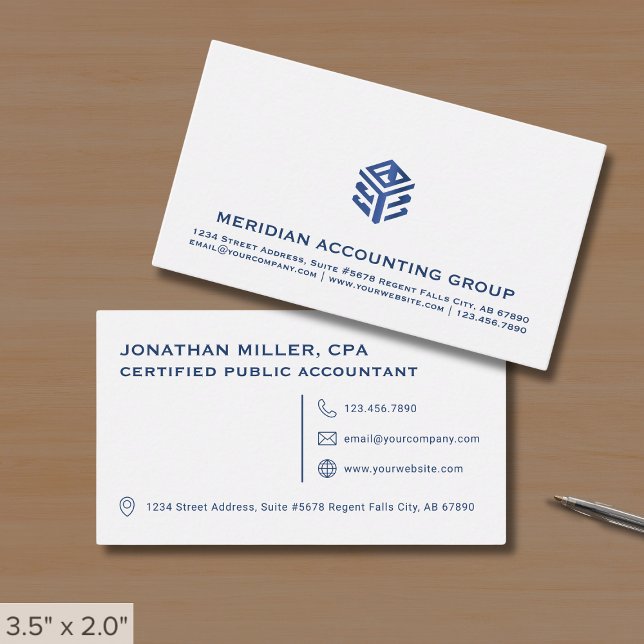 Simple Classic Professional Business Card (Creator Uploaded)