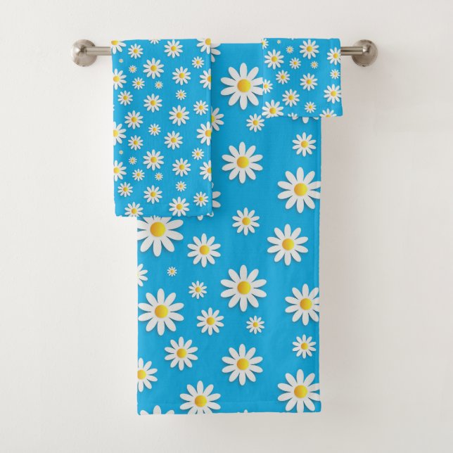 Simple Cute Blue with White Daisy Floral Pattern Bath Towel Set (Insitu)