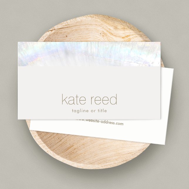 Simple Elegant Modern White Business Card (Creator Uploaded)
