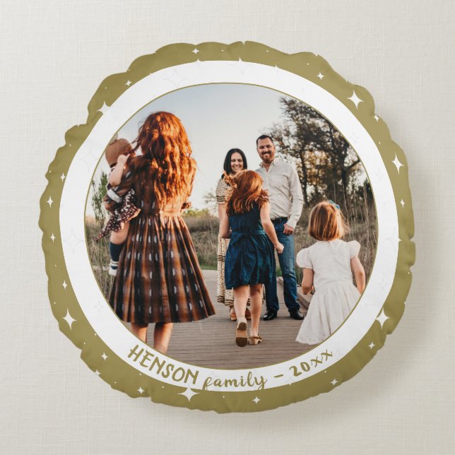 Simple Festive Golden Christmas Family Photo  Round Cushion (Front)
