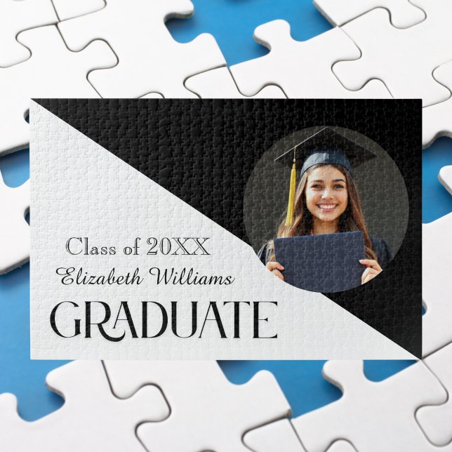 Simple Graduation Black and White Jigsaw Puzzle (Creator Uploaded)