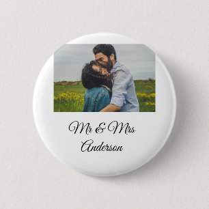 Simple minimal mr and mrs add your name photo wedd 6 cm round badge