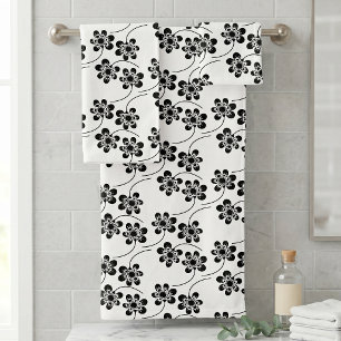 Simple Minimalist Black and White Floral Pattern Bath Towel Set