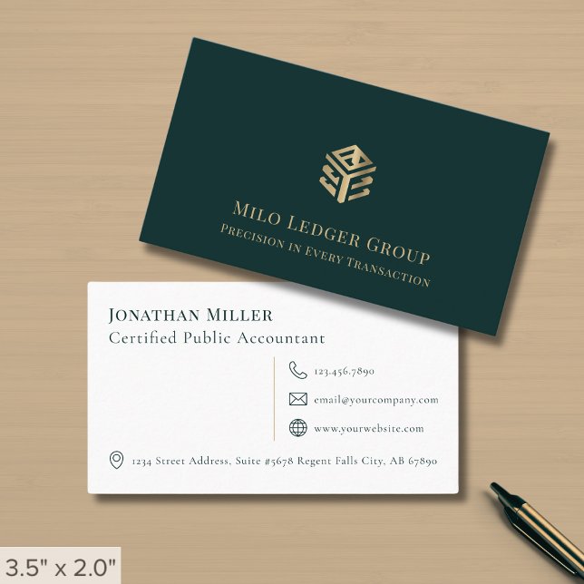 Simple Modern Accounting Business Card (Creator Uploaded)