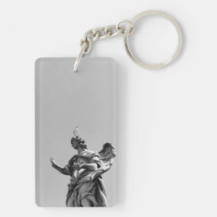 Simple, modern photo of seagull on top of statue key ring