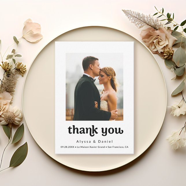Simple Modern Photo Wedding Thank you Note  Card (Memorable, simple, chic 
wedding photo thank you cards.)