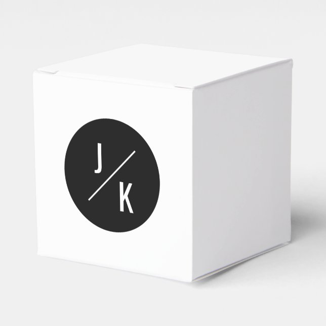 Simple monochrome circle wedding favour box (Front Side)