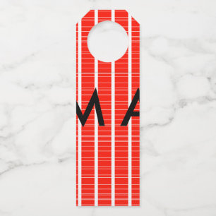 Simple monogram add your name letter man minimal t bottle tag