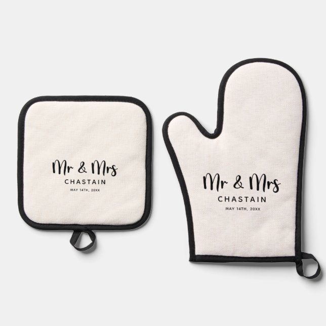 Simple Mr. & Mrs. | Wedding Monogram  Oven Mitt & Pot Holder Set (Front)
