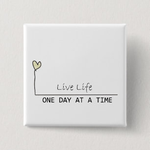 simple recovery 15 cm square badge