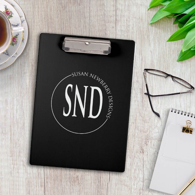 Simple Round Custom Logo Business Clipboard (Creator Uploaded)