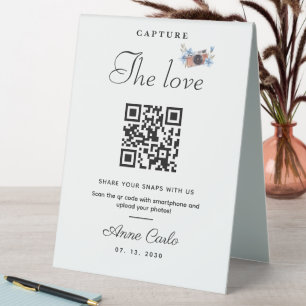 Simple Script Capture The Love QR code