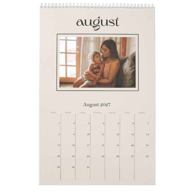 Simple Stylish Modern Calendar (Aug 2027)