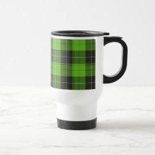 Simple tartan pattern in dark green travel mug