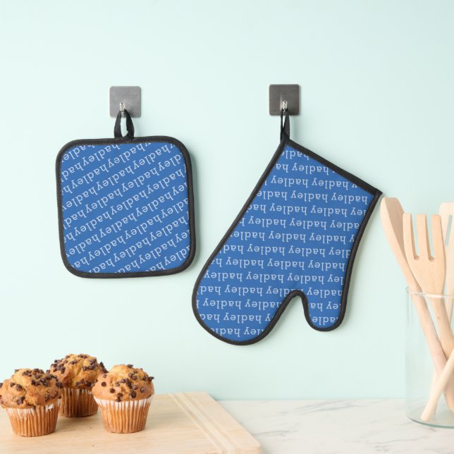 Simple Typography Kids Name Oven Mitt & Pot Holder Set (Insitu(Hanging))
