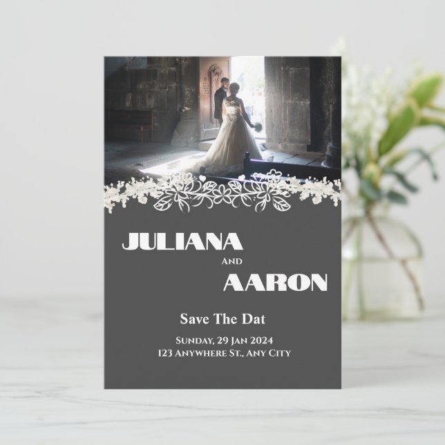 Simple wedding invitation with a picture (Standing Front)