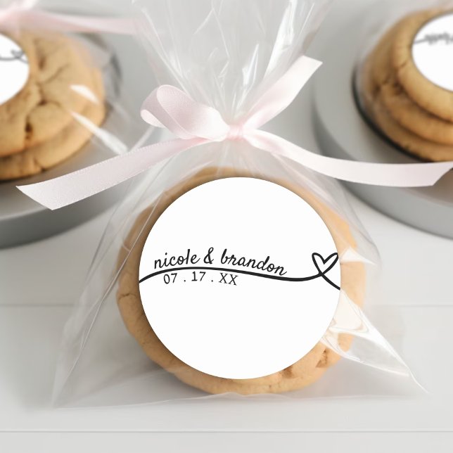 Simple White & Black Heart Wedding Classic Round Sticker (Simple White & Black Heart Wedding Classic Round Sticker
)