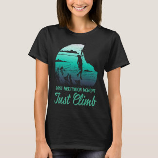 Simply climb bouldering wall mountains climber T-Shirt