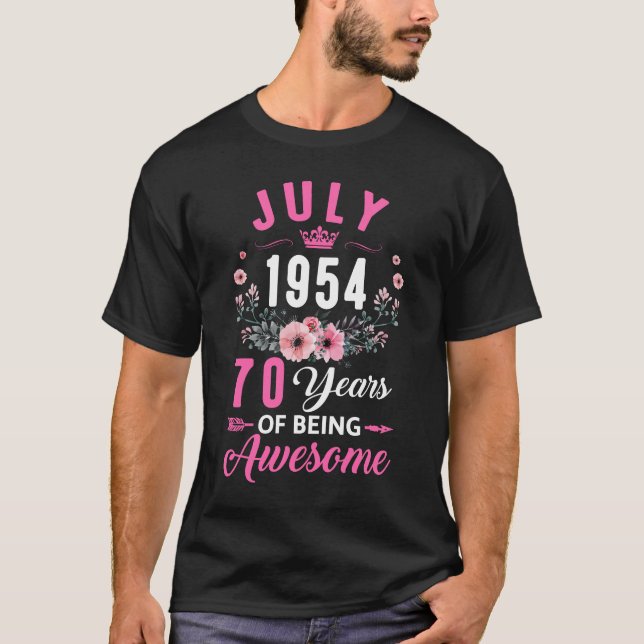 Since 1954 70 Years Old July 70th Birthday Women T-Shirt (Front)