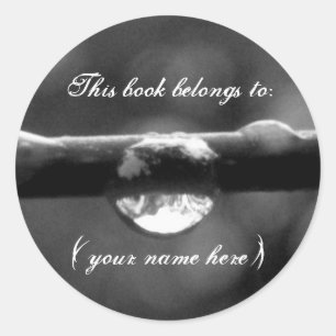 Single drop classic round sticker