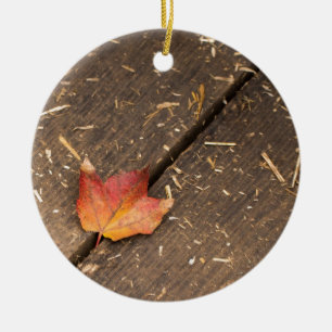 Single Maple Leaf in Fall Ceramic Tree Decoration