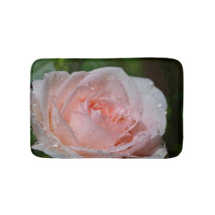 Single pink rose bath mat