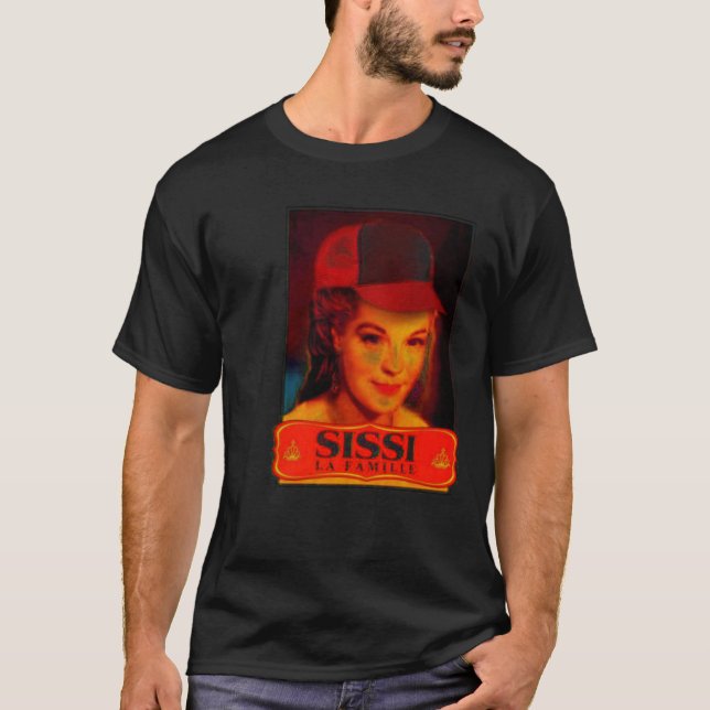 Sissi la famille ! Essential T-Shirt (Front)