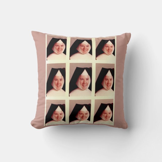 sister sister cushion (Front)