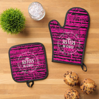 sisters in christ oven mitt & pot holder set