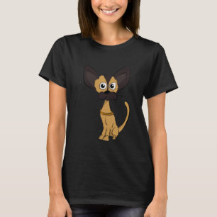 Sitting Chihuahua T-Shirt