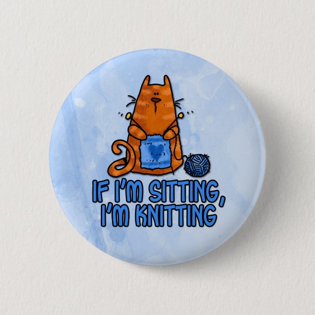sitting knitting 6 cm round badge (Front)