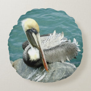 Sitting Pelican Round Cushion