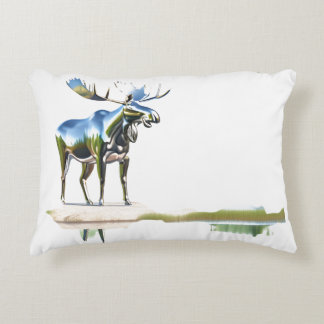 Siver Moose Statue Reflection Decorative Cushion