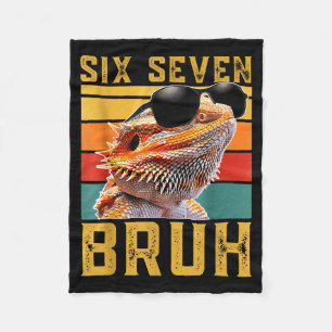 Six Seven 6 7 67 Meme Funny Bearded Dragon Design  Fleece Blanket