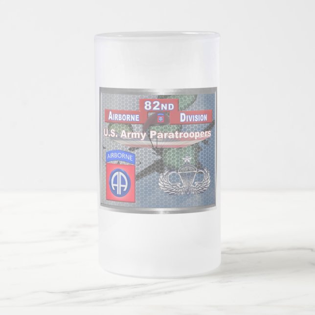 Sizzling Senior Jump Wings 82nd Airborne Division Frosted Glass Beer Mug (Center)