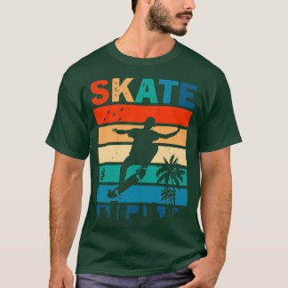 Skate Skateboarder Gift Skateboard Retro T-Shirt