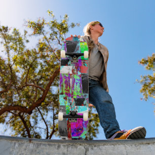 Skateboard – Abstract Grid