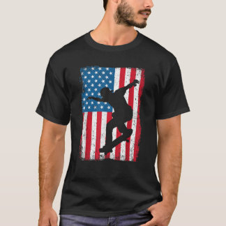 Skateboard American Flag Vintage Skateboarder USA  T-Shirt