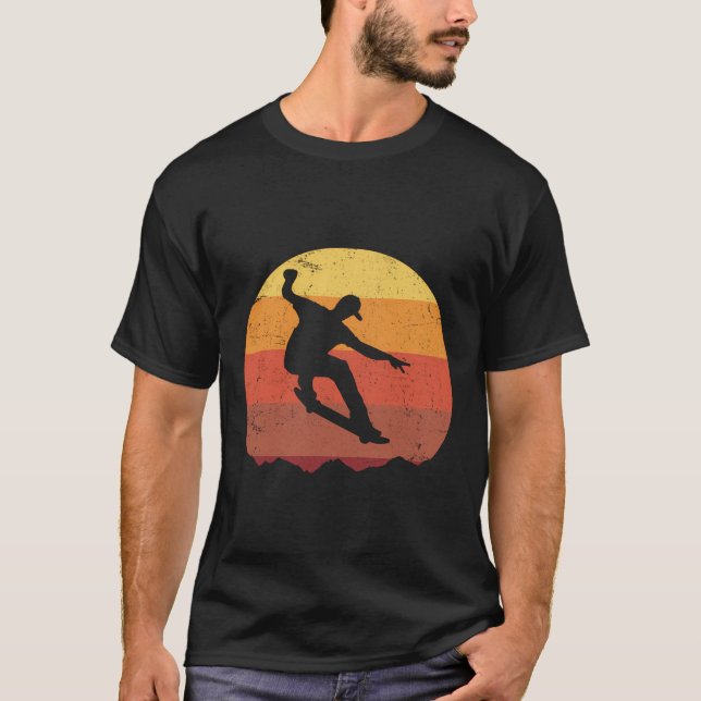 Skateboard Skateboarding Gift For Skateboarders T-Shirt (Front)