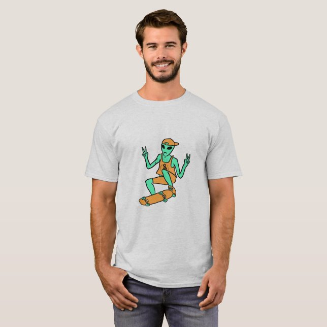 Skateboarding Alien Tee (Front Full)