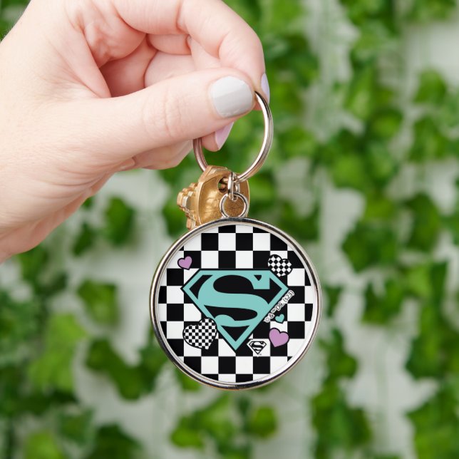 Skater Girl Supergirl Hearts S-Shield Key Ring (Hand)