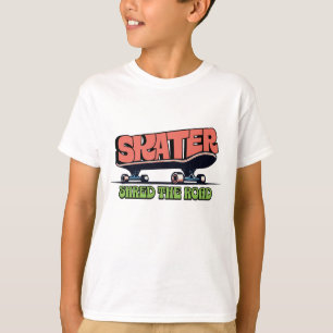 Skater Shred the Road – Retro 70s Skateboarding T-Shirt