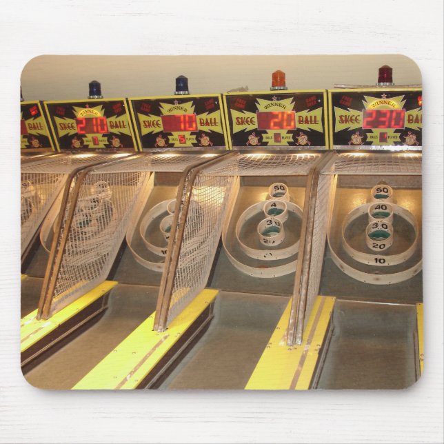 SKEE BALL! MOUSE MAT (Front)