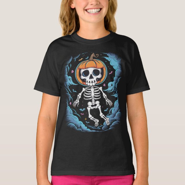 skeleton astronaut wears a pumpkin T-Shirt (Front)