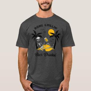 Skeleton Drinking Beer on Beach Funny Beach Vacati T-Shirt